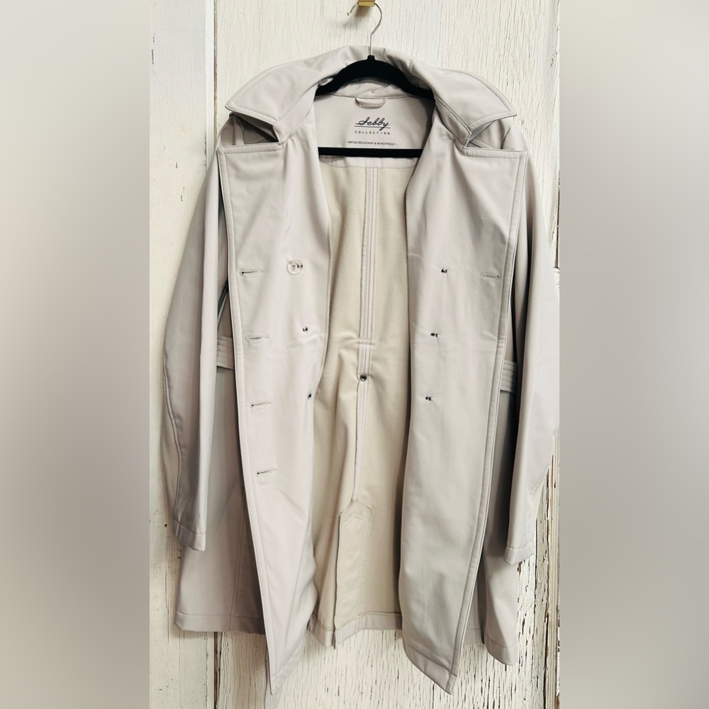 ☔☔Shelby Trech Hooded Raincoat—NWOT☔☔ - Picture 5 of 8